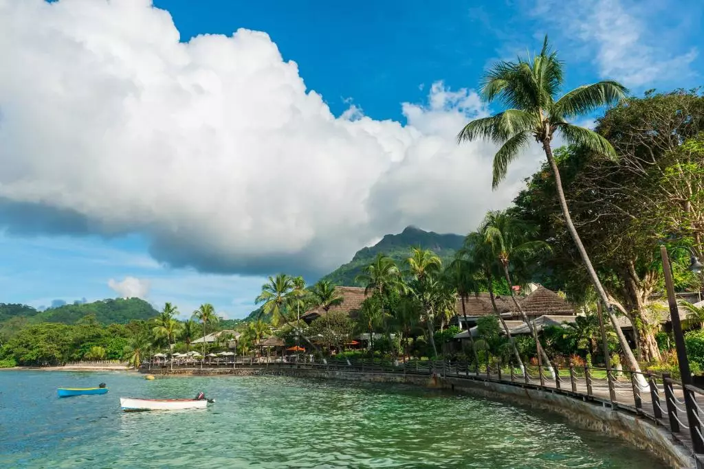Fishermans Cove Resort